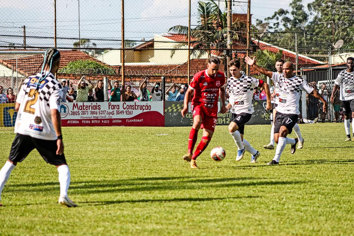 ​Jogos das quartas de final do Campeonato Amador da 1ª Divisão acontecem neste final de semana