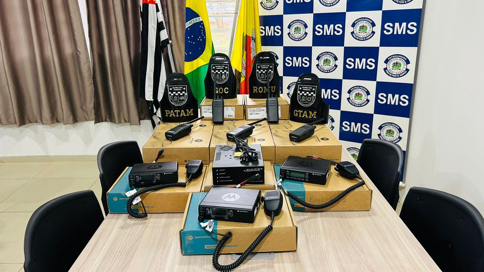 ​Guarda Civil Municipal recebe 20 novos rádios portáteis