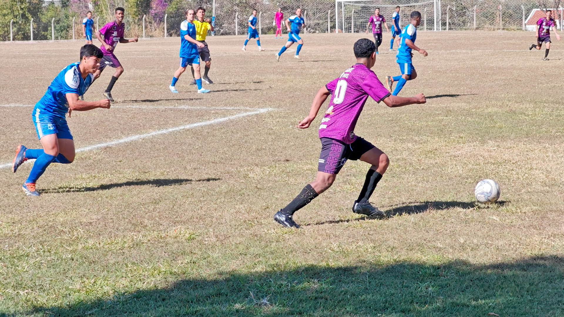 ​2ª Divisão do Amador: Munhoz F.C. é o único time com 100% de aproveitamento na temporada 2025
